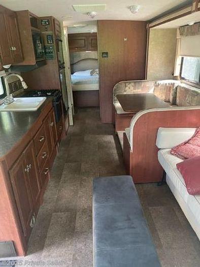Used 2015 Winnebago Vista 31KE