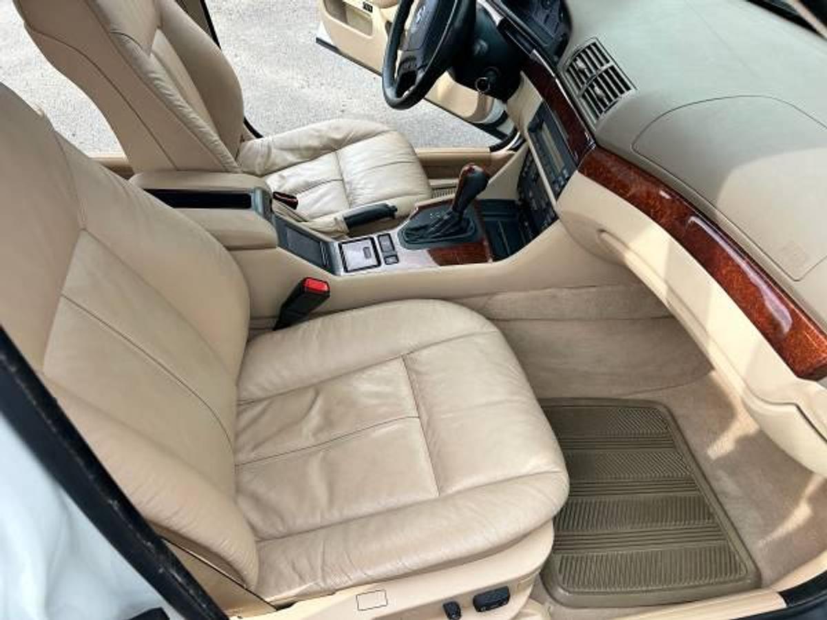 Used 1999 BMW 528i