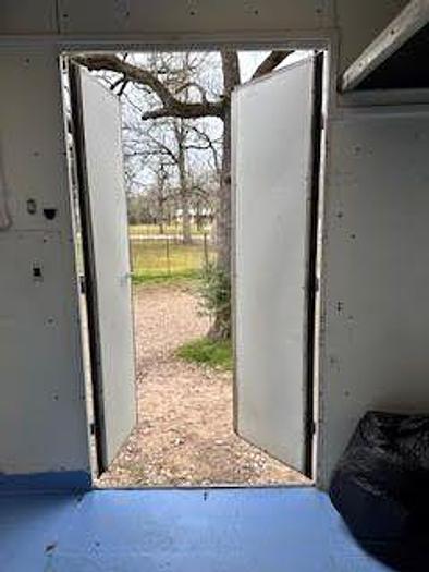 Used 2003 KENWORTH T300