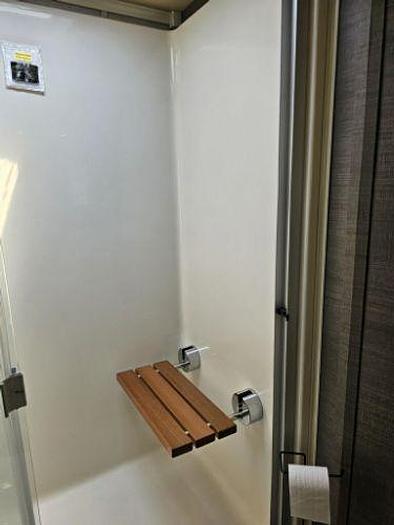 Used 2022 Vanleigh Beacon 39GBB