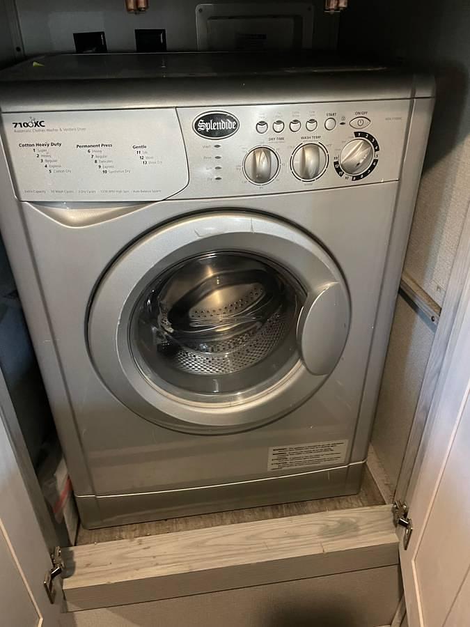 Used 2021 Keystone Montana High Country 377FL