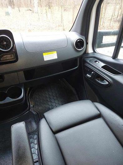 Used 2021 Tiffin Wayfarer RW