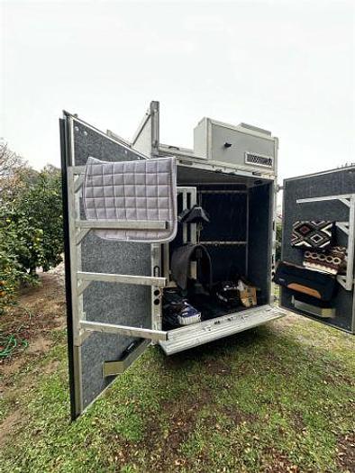 Used 2022 Lakota Big Horn SW 3H