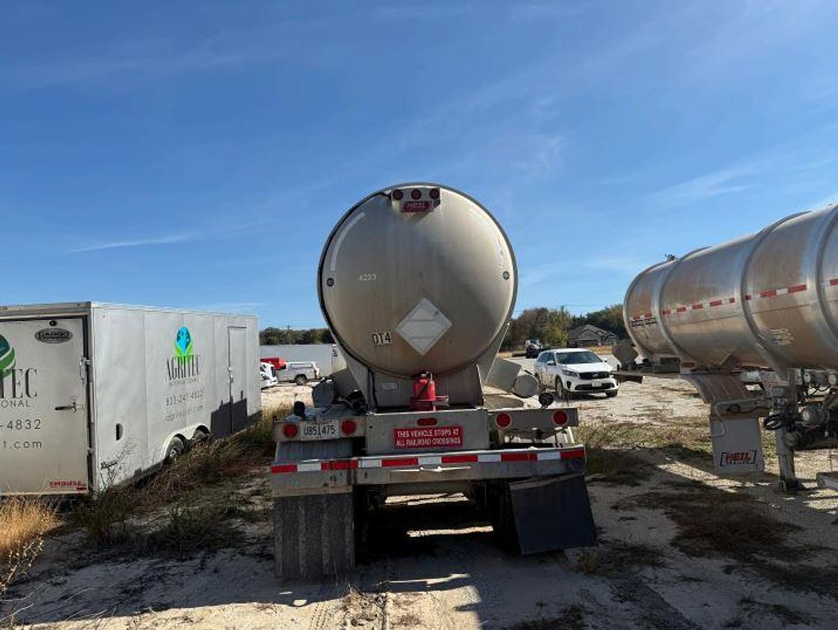 Used 2019 Heil Single Compartment Tanker Trailer