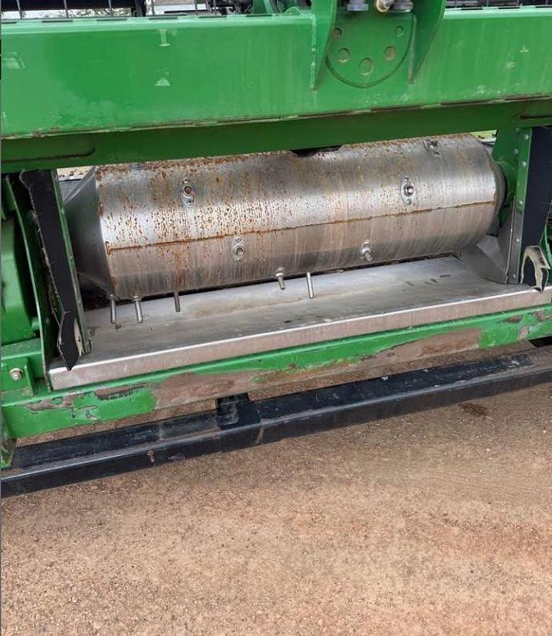 Used 2016 John Deere 640FD Platform Header