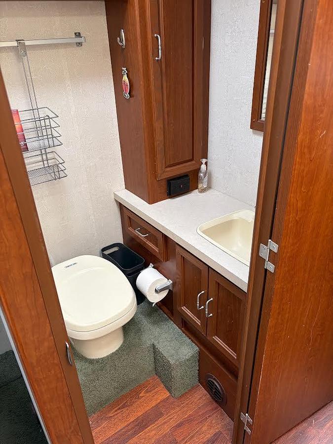 Used 2002 Coachmen Mirada Class A Motorhome