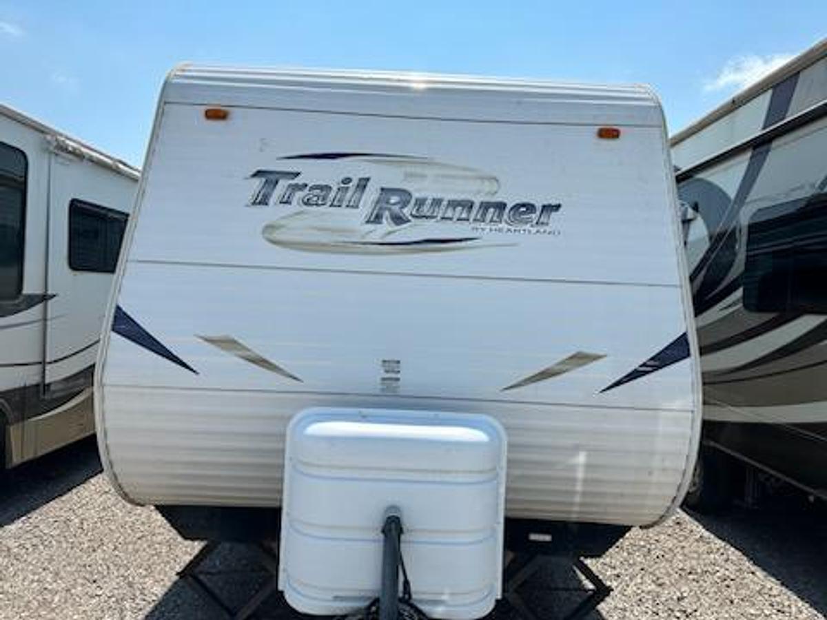 Used 2011 Heritage Trail Runner Travel Trailer