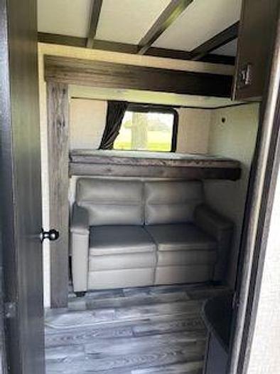 Used 2022 Jayco Eagle 355MBQS