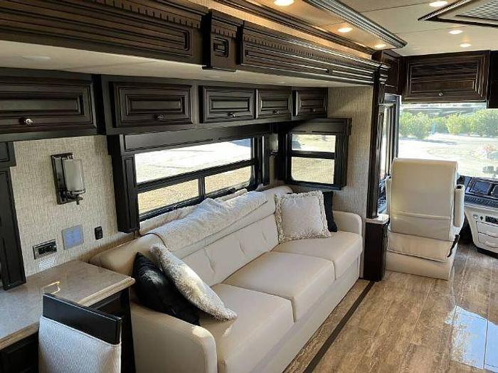 Used 2020 Newmar Dutch Star 4369