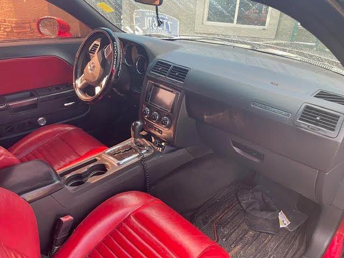 Used 2013 Dodge Challenger SXT