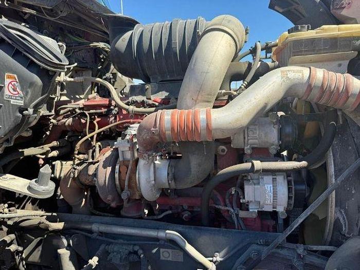 Used 2013 KENWORTH T660