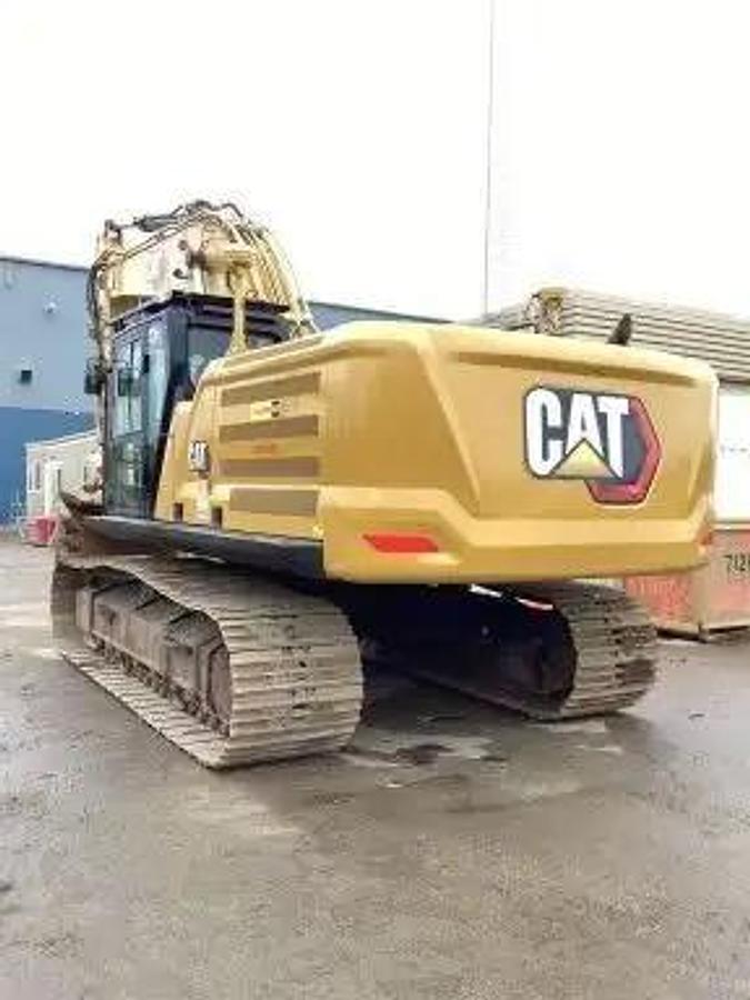 Used 2020 CATERPILLAR 336-07