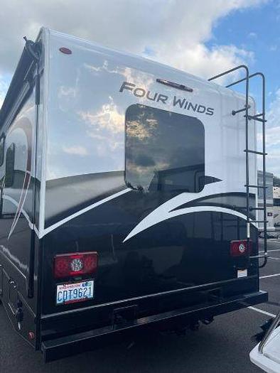 Used 2023 Thor Motor Coach FOUR WINDS 31E