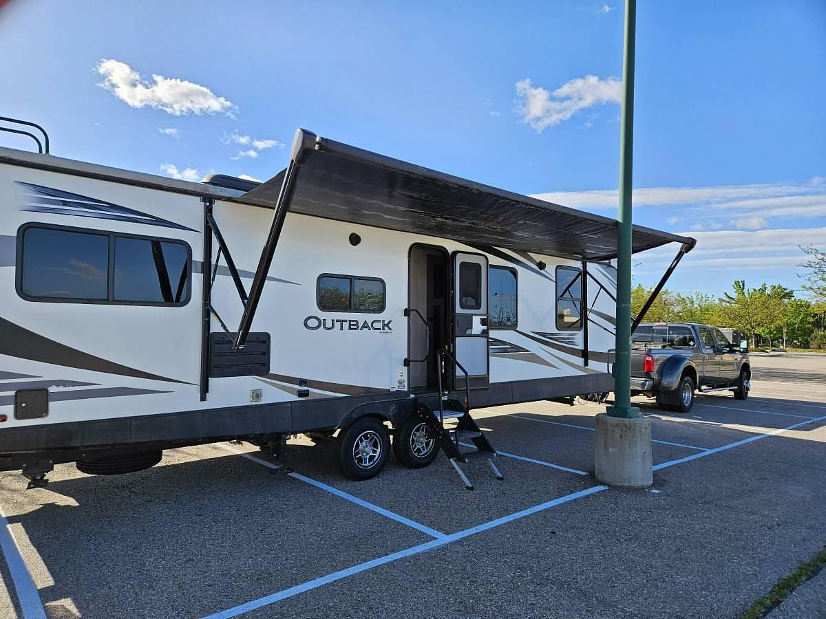 Used 2020 Keystone Outback