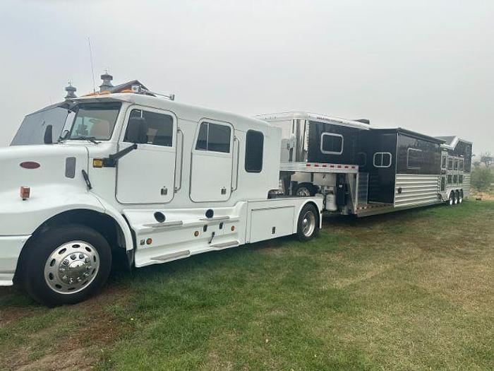 Used 2000 Peterbilt 330 Business Class Custom Schwalb Stretch Hauler