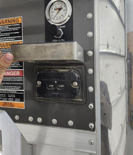 Used 2022 Timpte 43ft x 96in Hopper/Grain Trailer