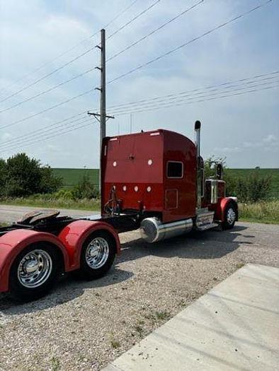 Used 2019 Peterbilt 389