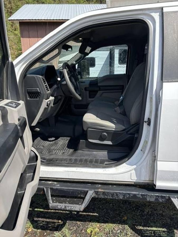Used 2018 Ford F-350 Super Duty Crew Cab