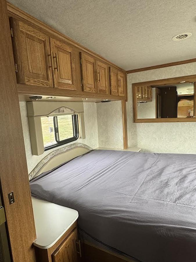 Used 2002 Tiffin Motorhomes Allegro Bay 37DB Class A Motorhome