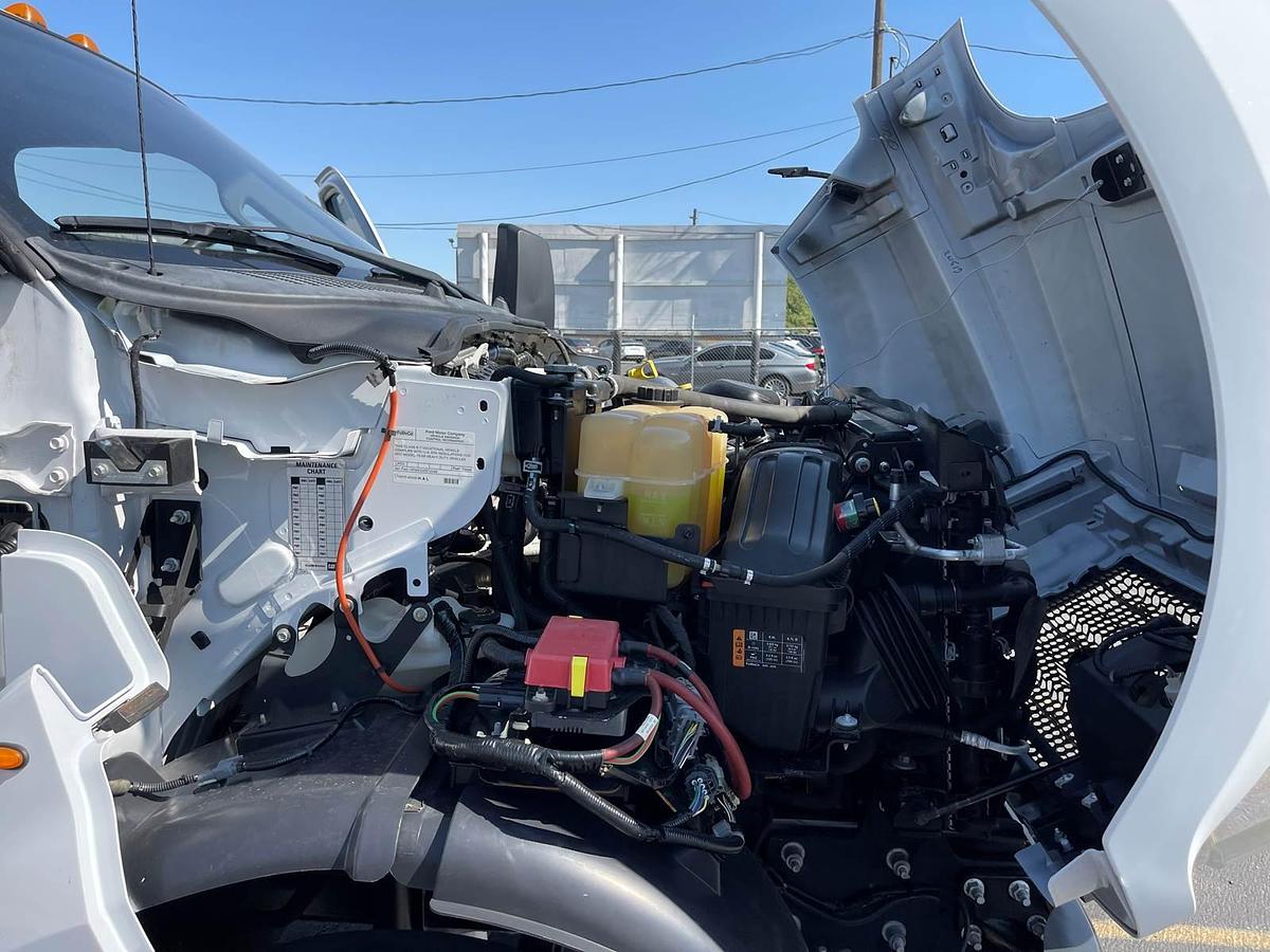 Used 2017 Ford F650 XL Mechanic Service Truck