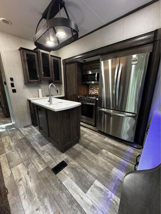 Used 2021 Forest River Sierra