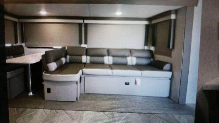 Used 2022 Forest River Salem M-27RK