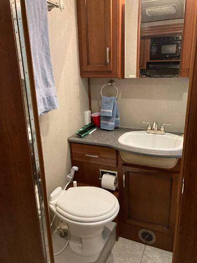 Used 2016 Holiday Rambler Admiral XE 29TT