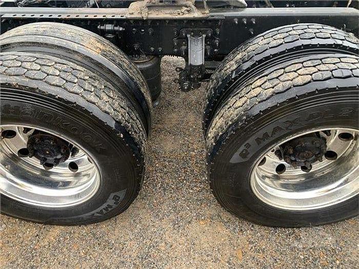 Used 2015 Mack PINNACLE CHU613