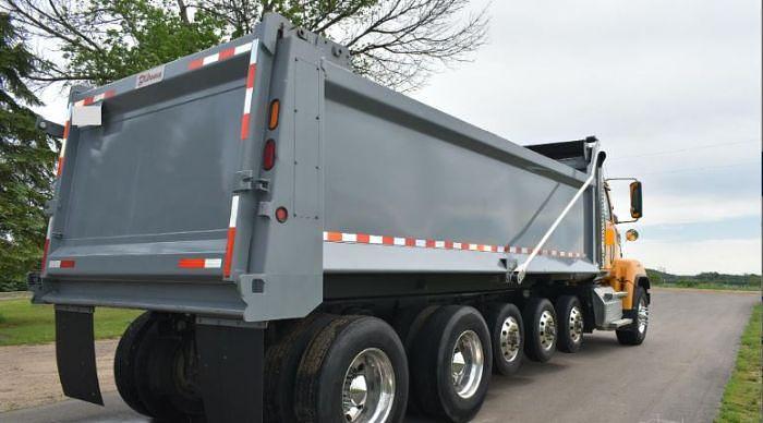 Used 2018 WESTERN STAR 4700