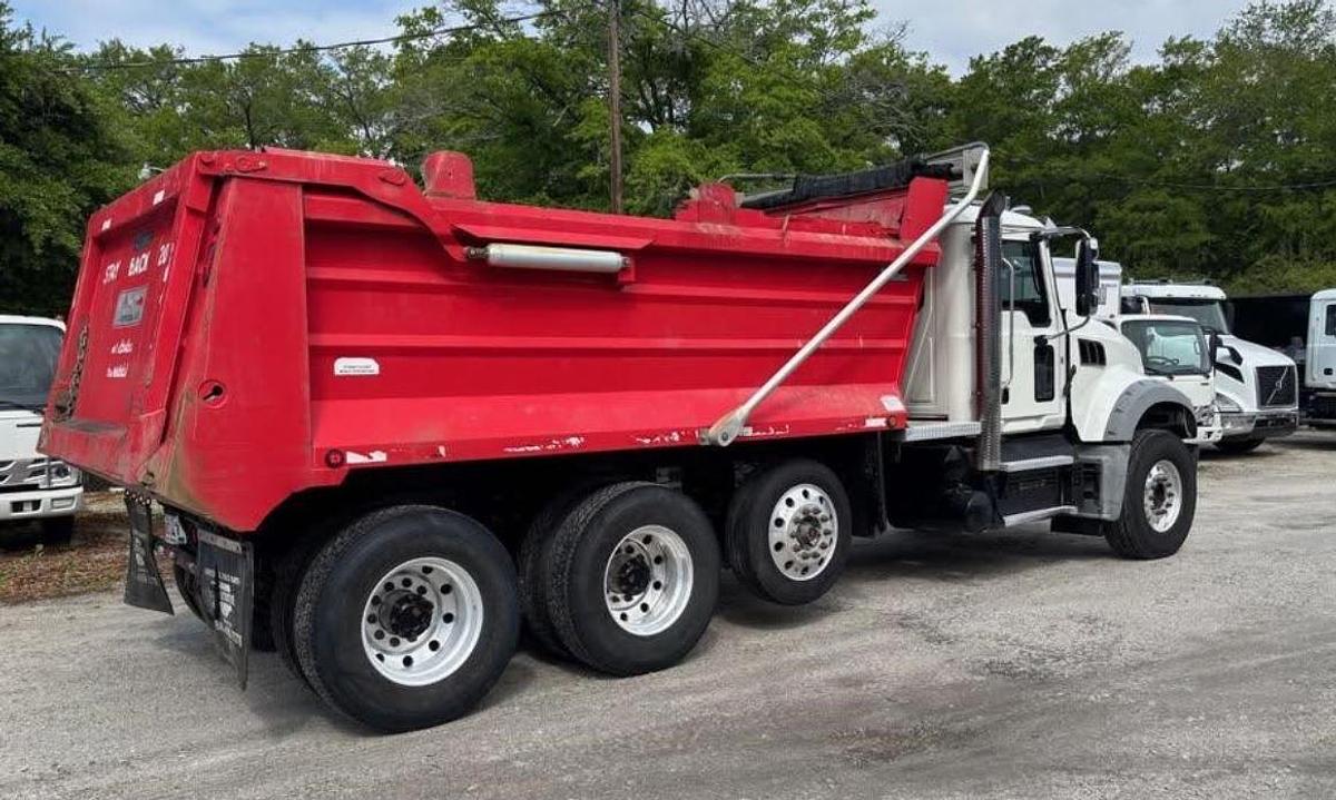 Used 2019 MACK GRANITE 84BR