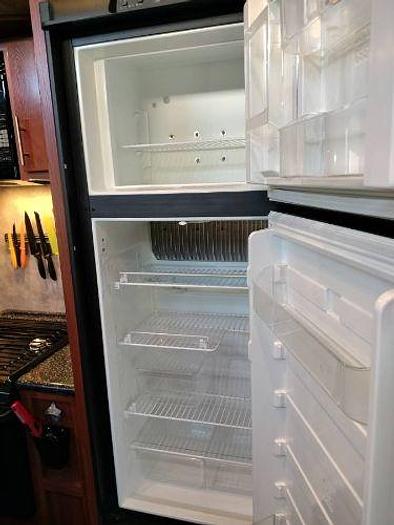 Used 2009 Keystone Fuzion 393