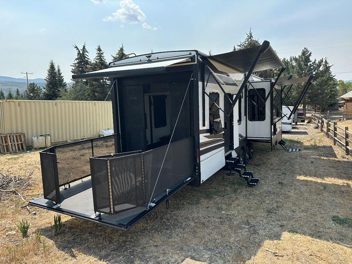 Used 2023 Grand Design Momentum M-395MS Fifth Wheel Toy Hauler