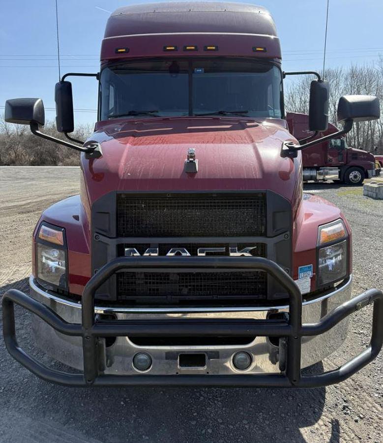 Used 2020 Mack Anthem 64T