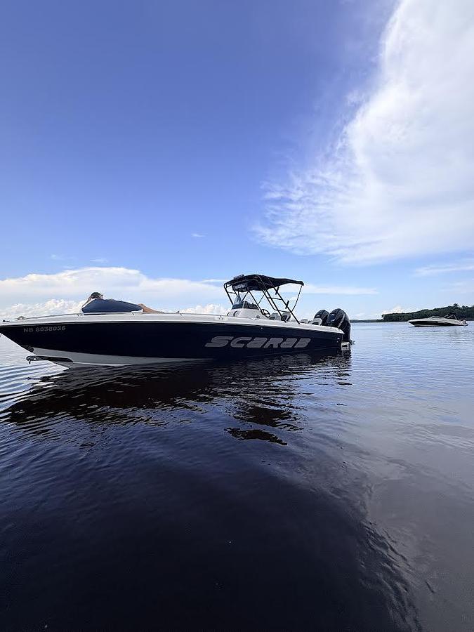 Used 1998 Scarab 302 Center Console