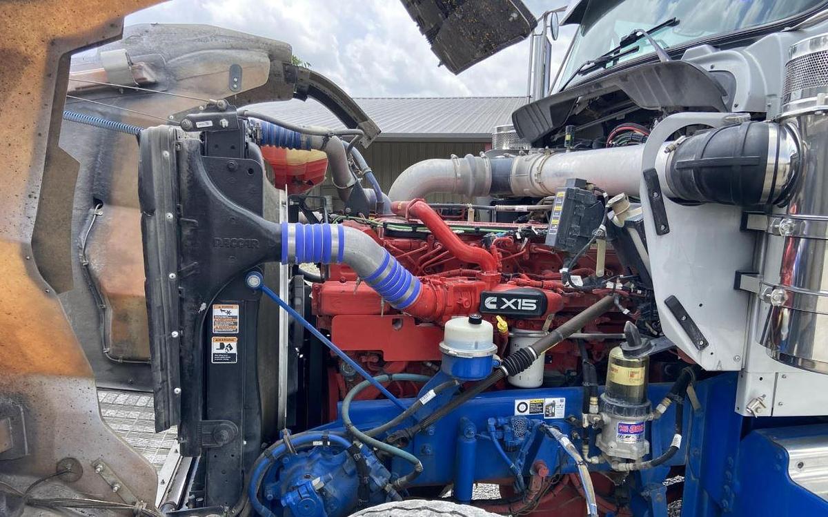 Used 2022 Kenworth W900 Cab and Chassis