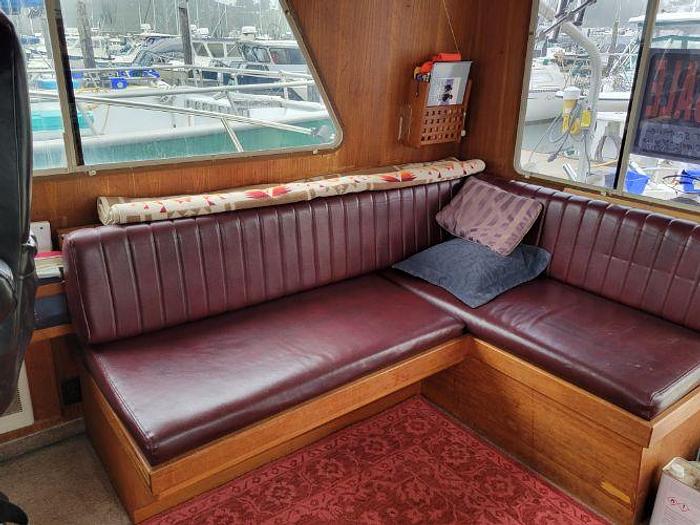 Used 1990 Tollycraft 40 Sportfisher