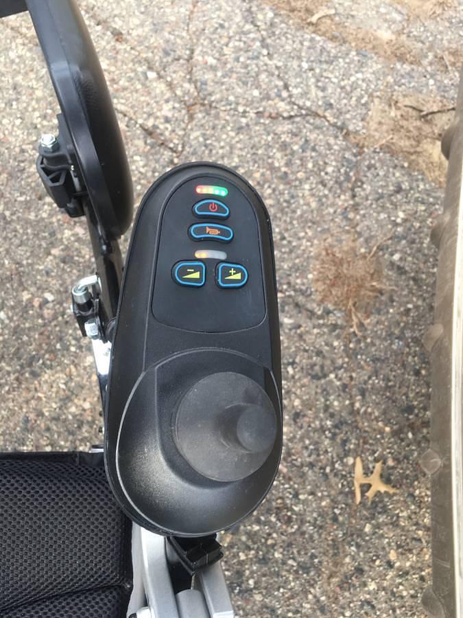 Used 2006 Buick Terazza CXL Minivan AWD with Wheelchair Lift