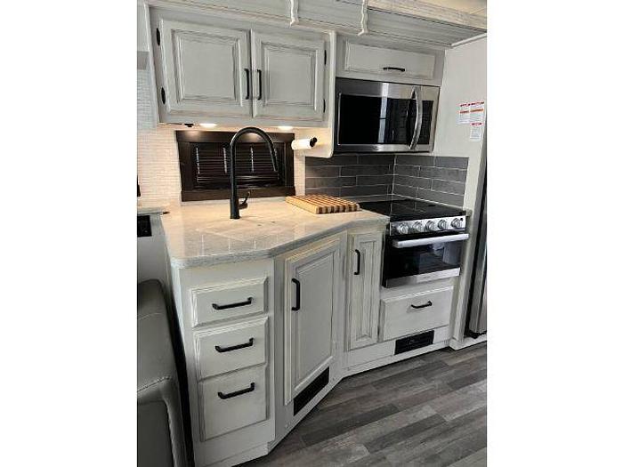 Used 2024 Entegra Coach Vision Xl 34G