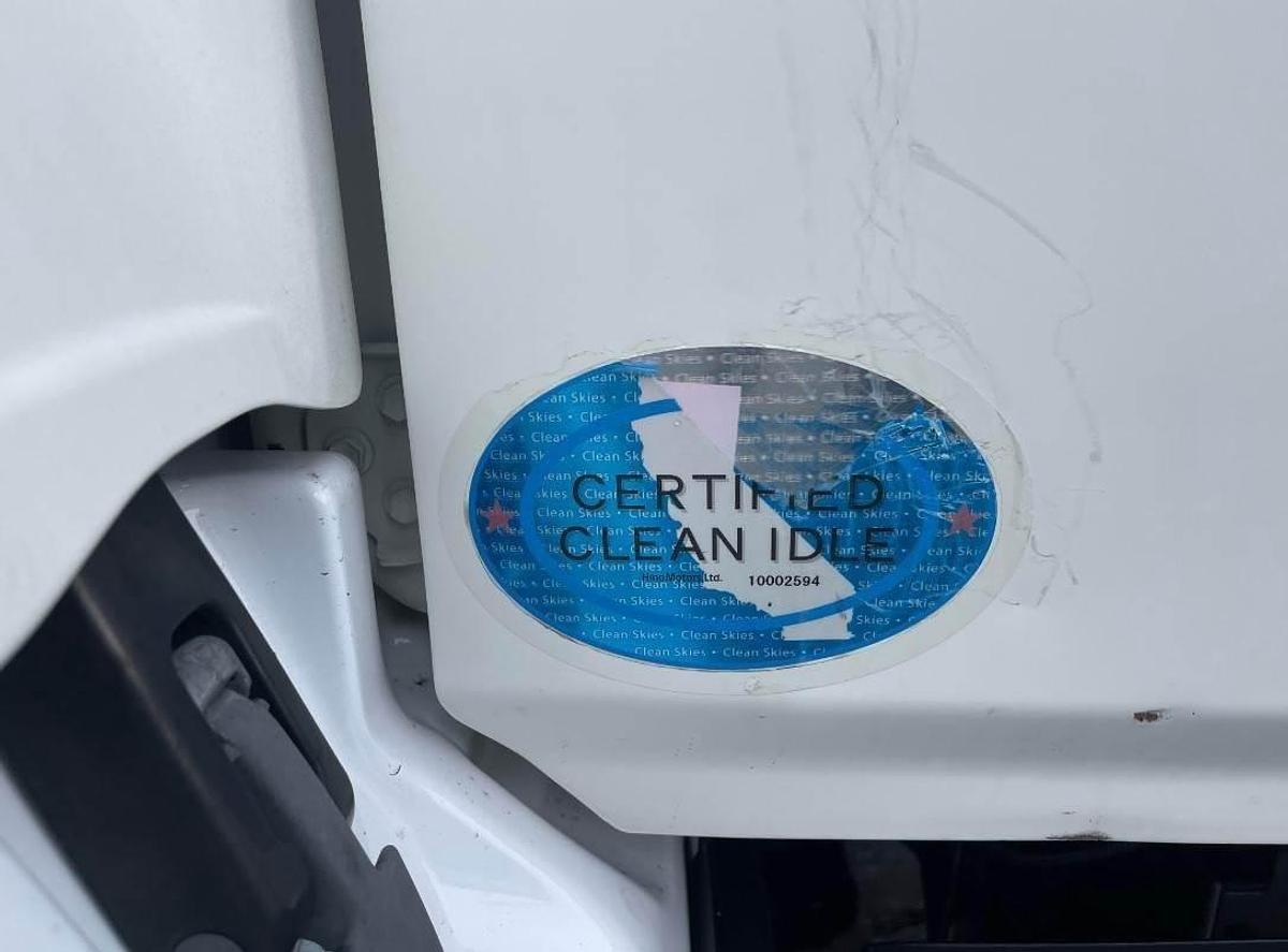 Used 2013 Hino 338 Box Truck