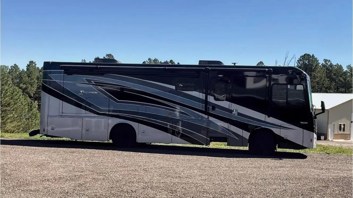 Used 2022 Winnebago Inspire 34AE
