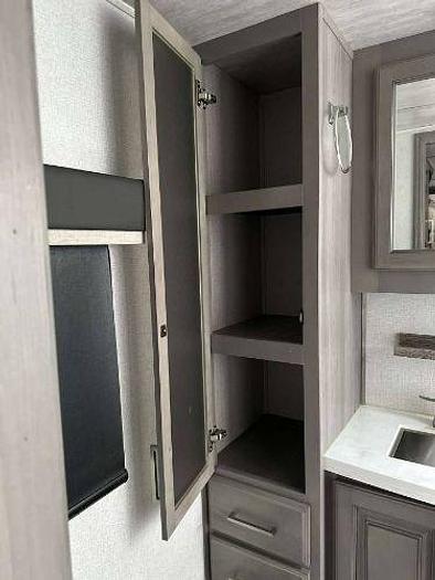 Used 2021 Keystone Montana 3761FL