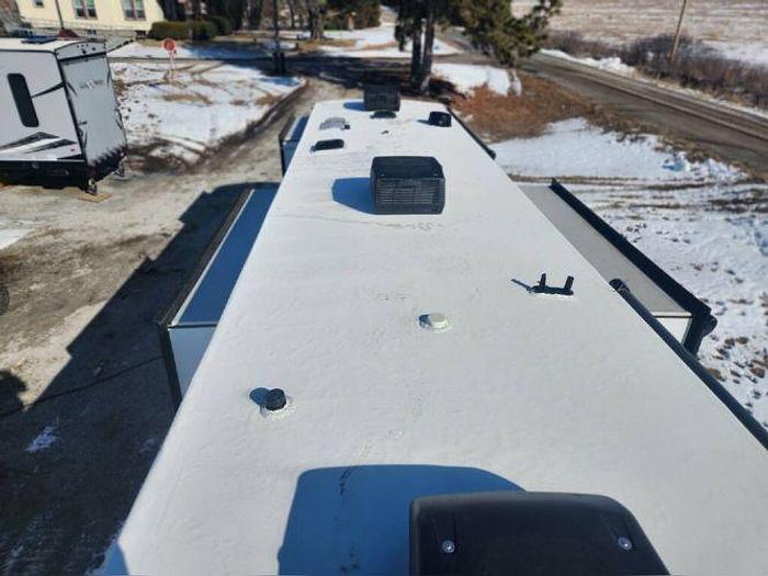 Used 2022 Grand Design Momentum M Class 395MS R