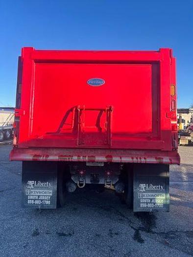 Used 2024 KENWORTH T880