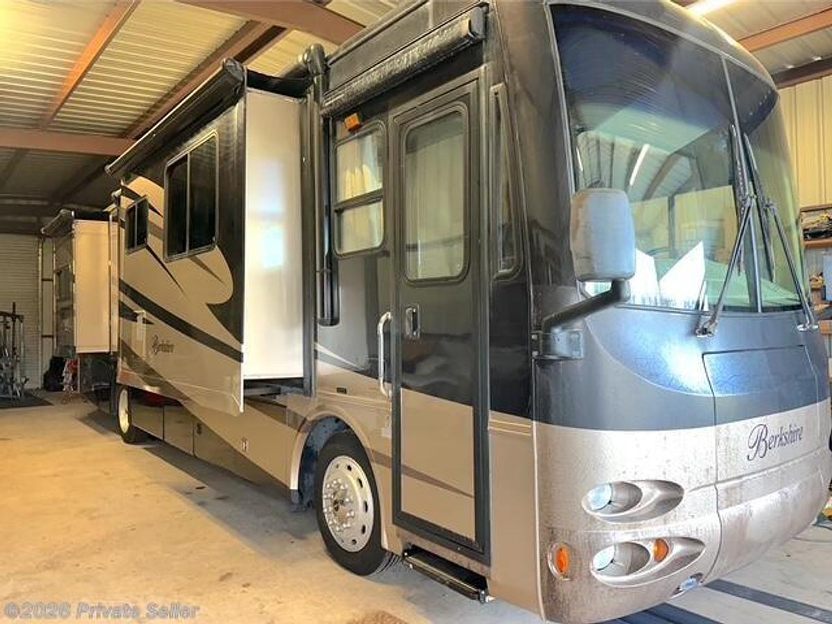 Used 2008 Forest River Berkshire 390QS