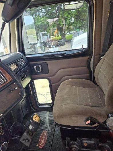 Used 2005 Peterbilt 379