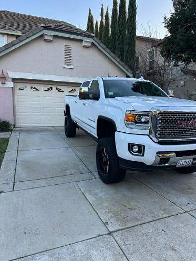 Used 2015 GMC Sierra 2500HD available WiFi Denali