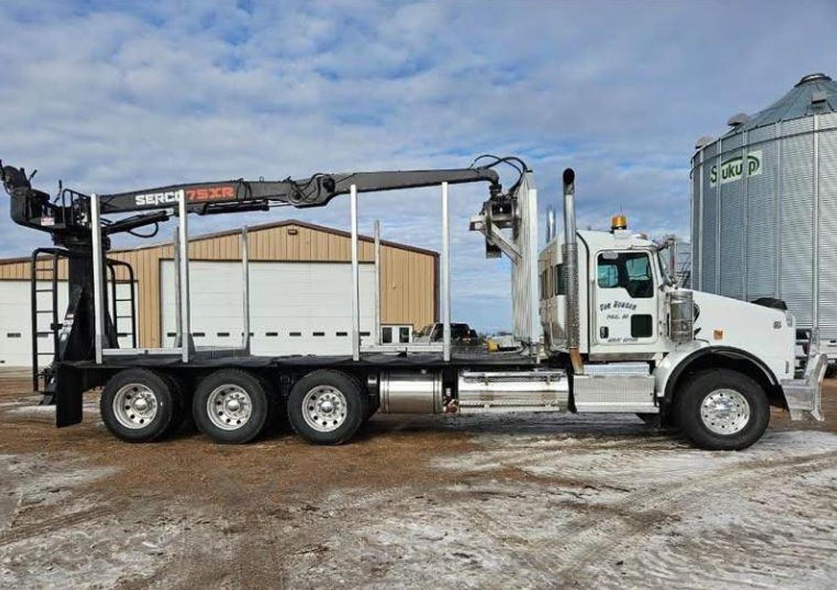 Used 2016 KENWORTH T800 Logging Truck