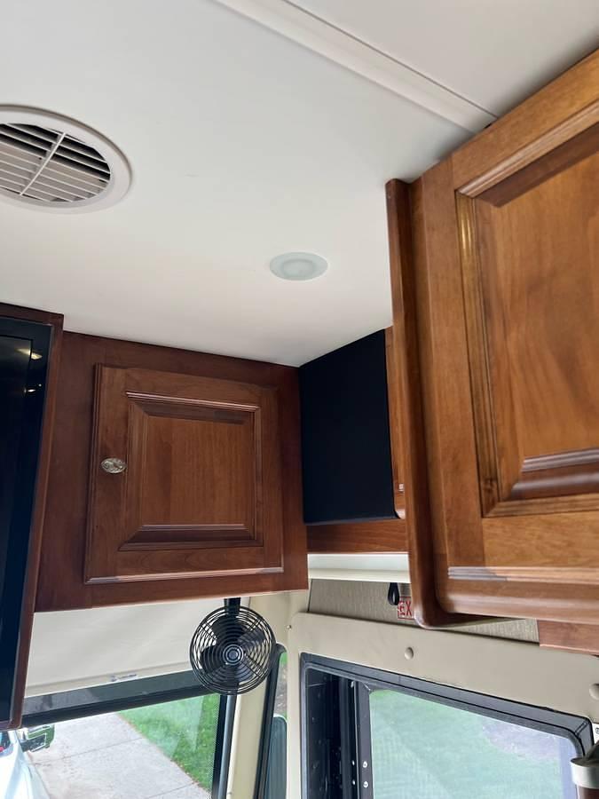 Used 2013 Tiffin Motorhome Phaeton 40QBH Class A Motorhome