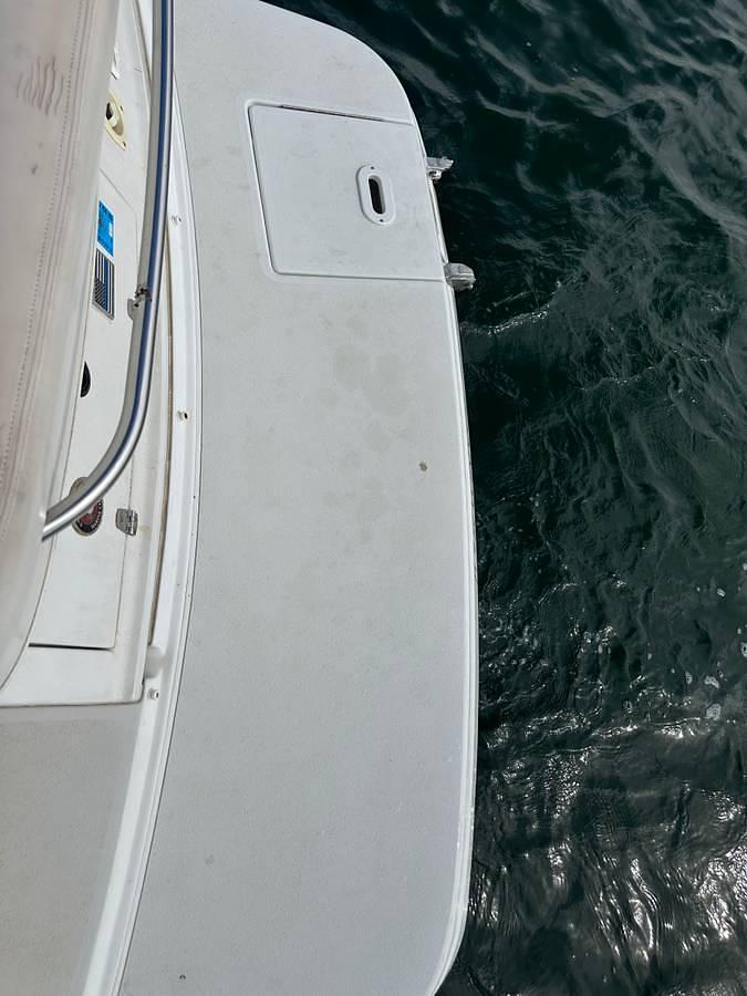 Used 2004 Four Winns 248 Vista