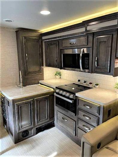 Used 2022 Jayco Precept 31UL